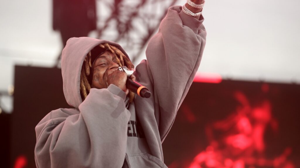 Hip-Hop Icon Lil Wayne Says Top Events Keep Leaving Him Out: “Truly a Humbling Experience”